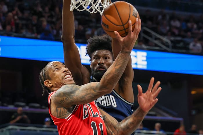 Jonathan Isaac DeMar DeRozan Bulls